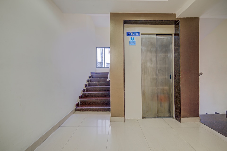 OYO 18431 Hotel Celestee Grand, Nampally, Hyderabad