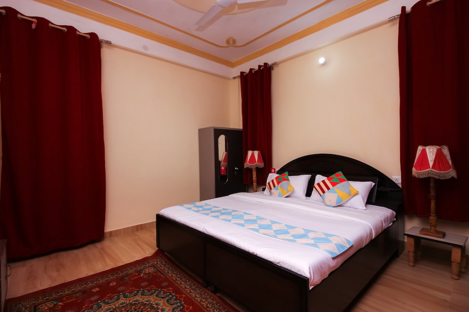 OYO Home 18462 Valley View 1BHK, Dharamshala, Dharamshala