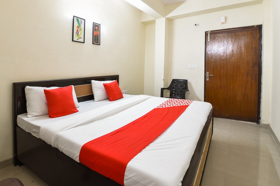 OYO 18470 Anvi Stays, Vasant Kunj Delhi, Delhi