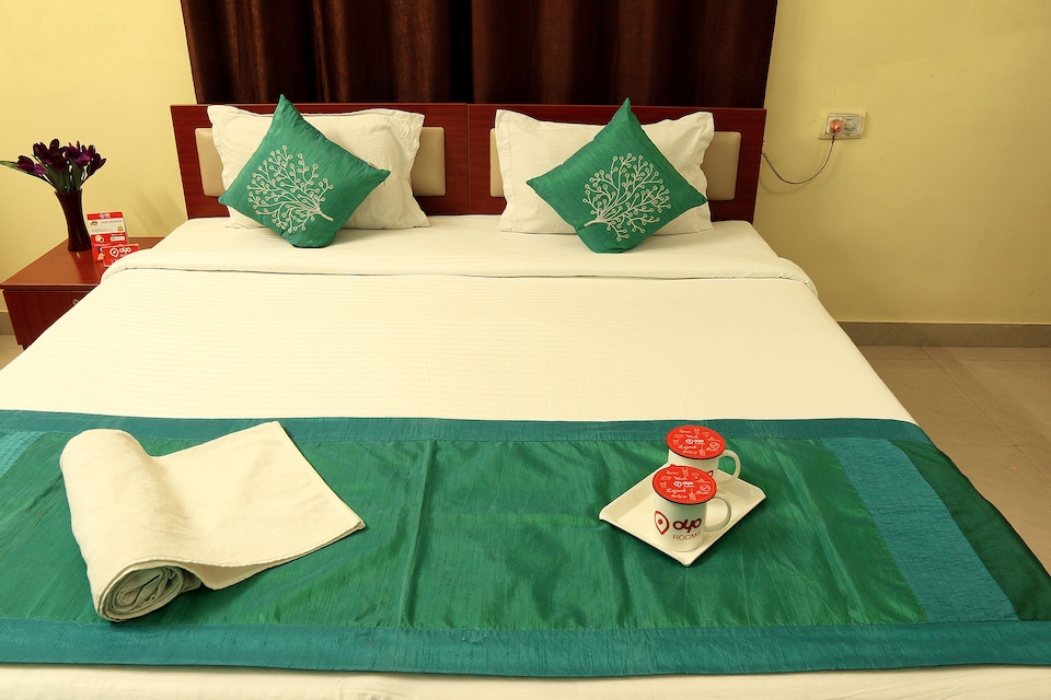 OYO 2866 Salt Lake Sector 1, Salt Lake Kolkata, Kolkata