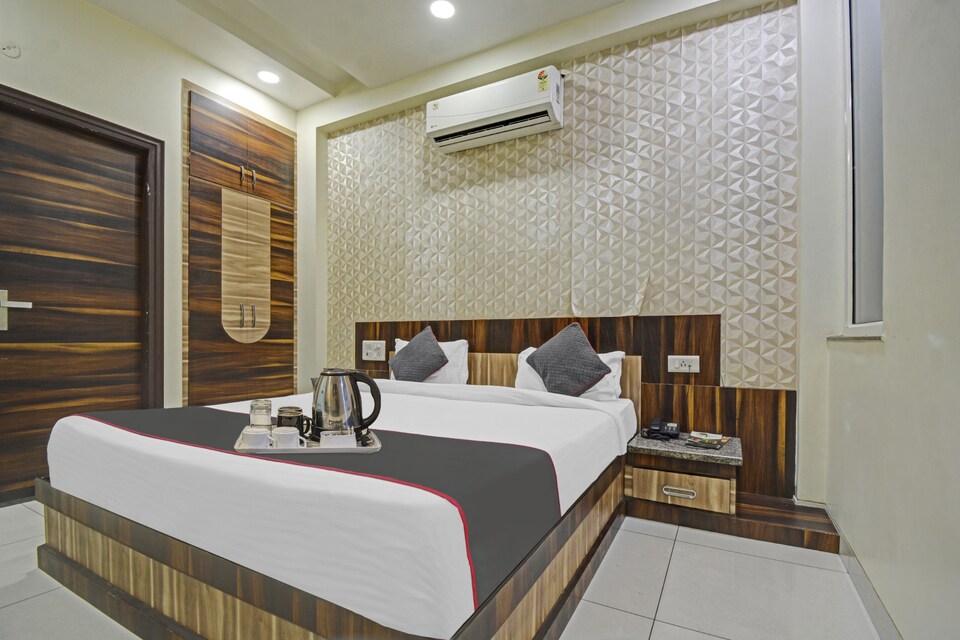 OYO Townhouse 974 Hotel Olive Greens, Mansarovar, Jaipur