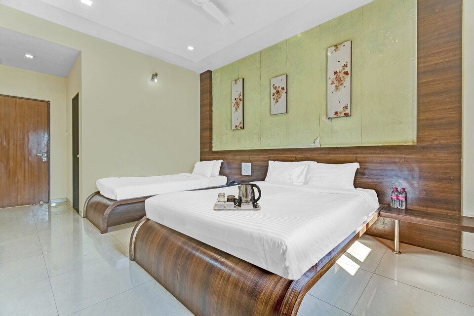 Townhouse 682 Hotel Sai Sparsh, Shirdi, Shirdi