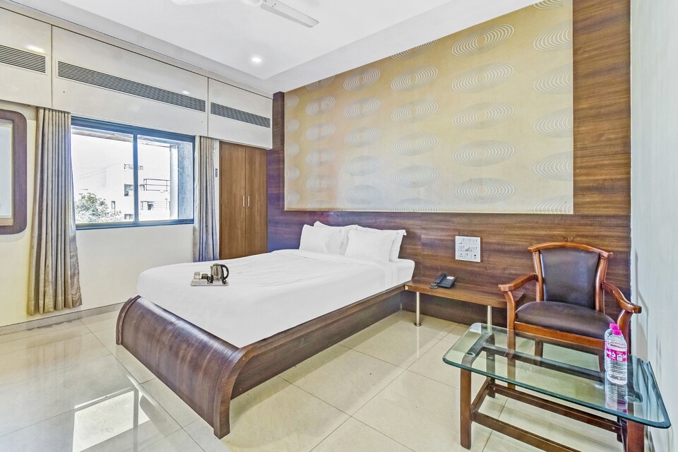 Townhouse 682 Hotel Sai Sparsh, Shirdi, Shirdi