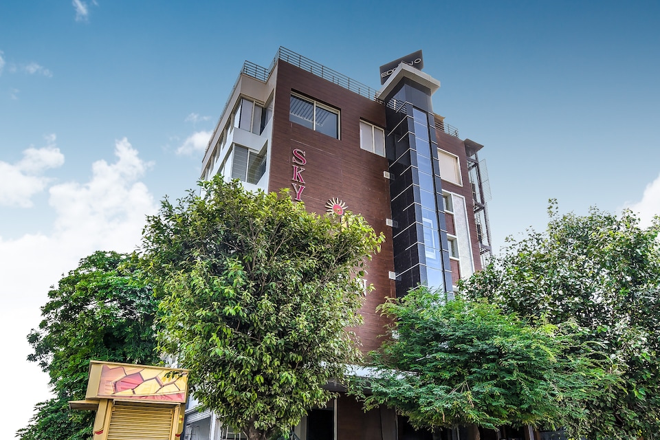 Collection O 30009 Pheonix United Mall, Kanpur Road Lucknow, Lucknow