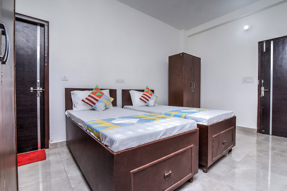 OYO LIFE GRG1027 Sector 69, Sohna Road, Gurgaon