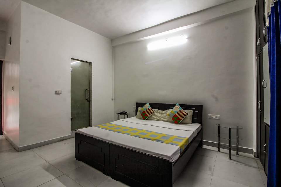 OYO Home 18580 Graceful Stay, Bhimtal Nainital, Nainital