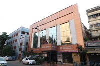 Capital O Hotel Heaven Near St. Thomas's Church