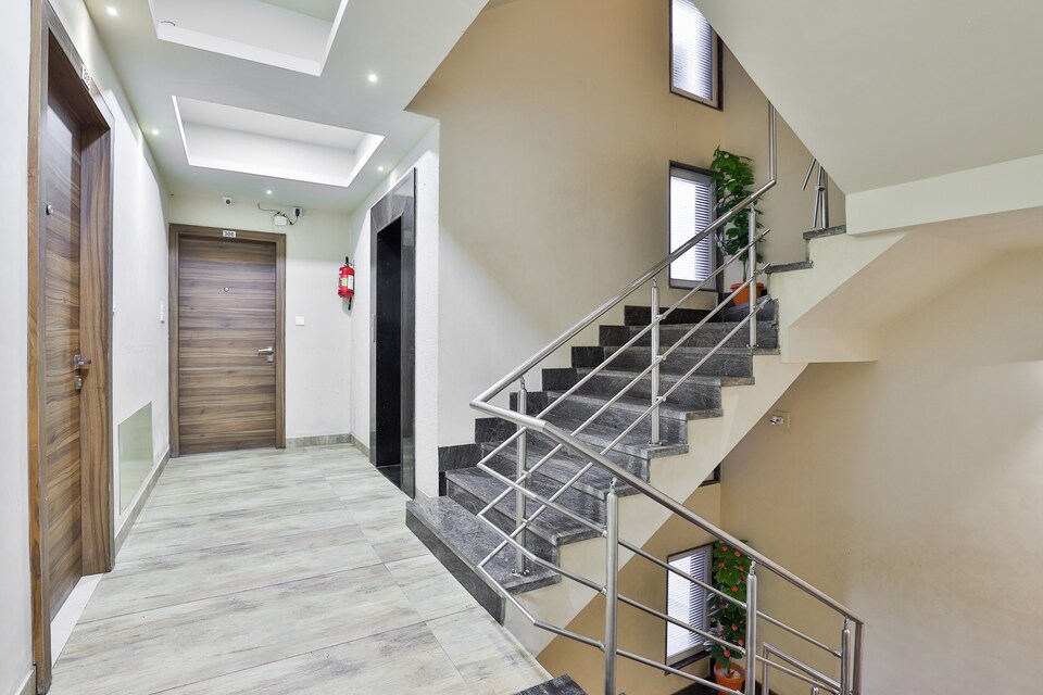 OYO 18586 Hotel Narayan Inn, Dwarka, Dwarka