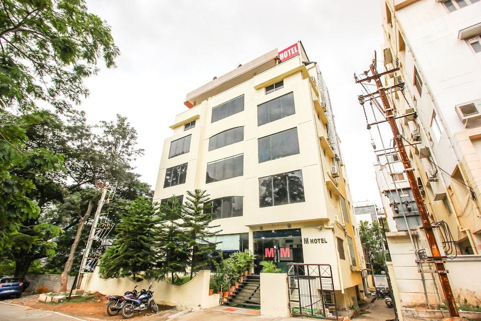 Capital O 18592 M Hotel, Hi-Tech City-II, Hyderabad