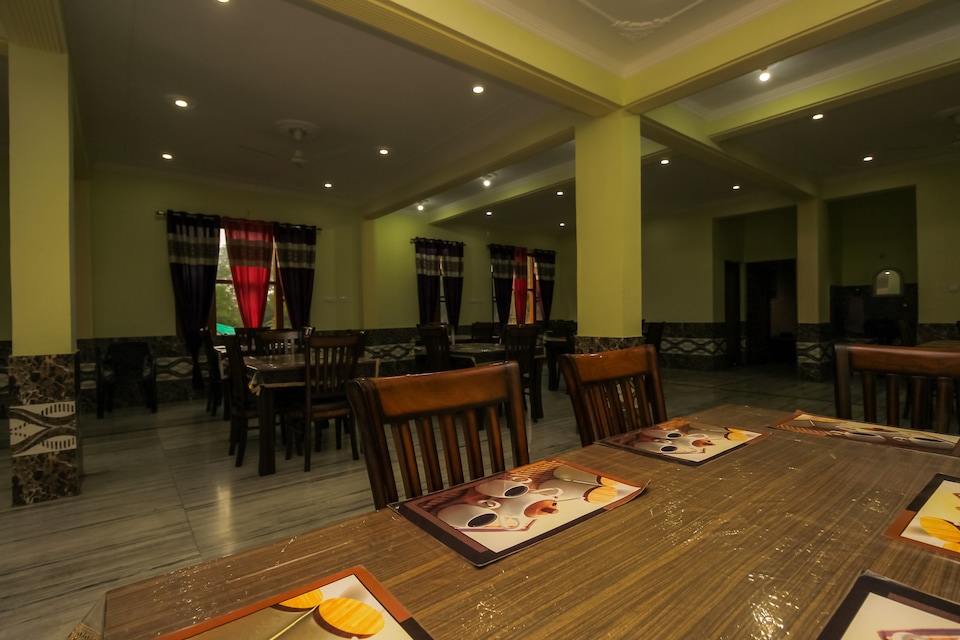 OYO Home 18596 Peaceful Stay, Dharamshala, Dharamshala