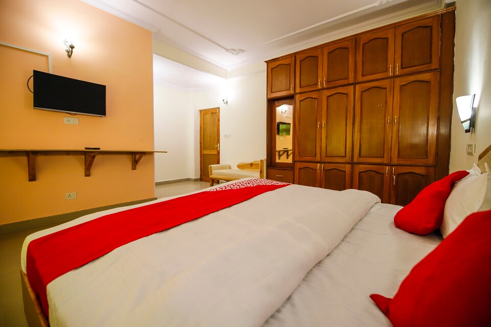 OYO 18636 Cordial Inn, Chotta Shimla, Shimla