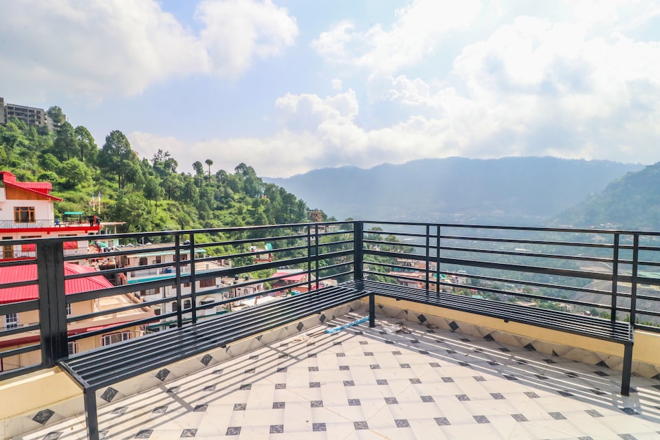 OYO Home 18642 Serene Stay, Solan, Solan