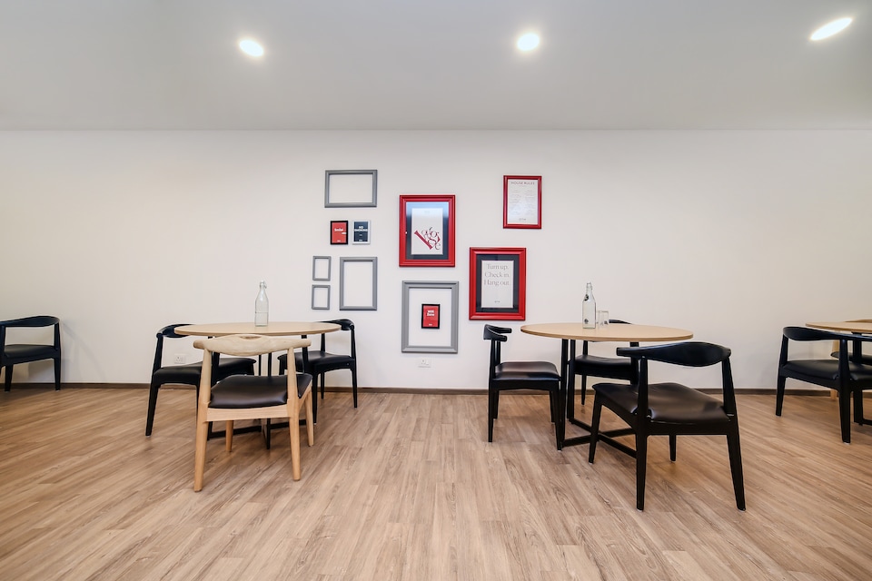 OYO Townhouse 067 Chattarpur, Chhatarpur Delhi, Delhi