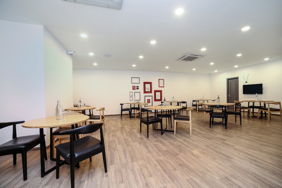 OYO Townhouse 067 Chattarpur, Chhatarpur Delhi, Delhi