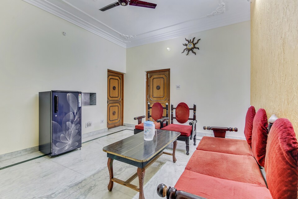 OYO Home 18691 Peaceful 3BHK, Dharamshala, Dharamshala