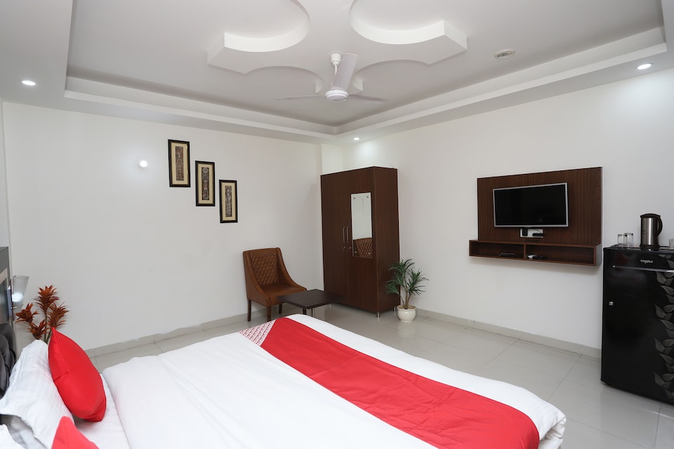 Super Capital O Levanti Near Aravali Biodiversity Park, Cyber City Extension, Gurgaon