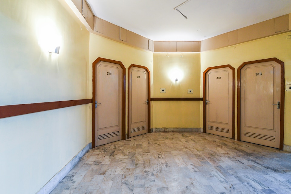 OYO 18698 Hotel New Prince, Transit Vizag, Visakhapatnam