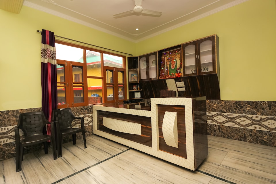 OYO Home 18701 Peaceful Stay, Dharamshala, Dharamshala