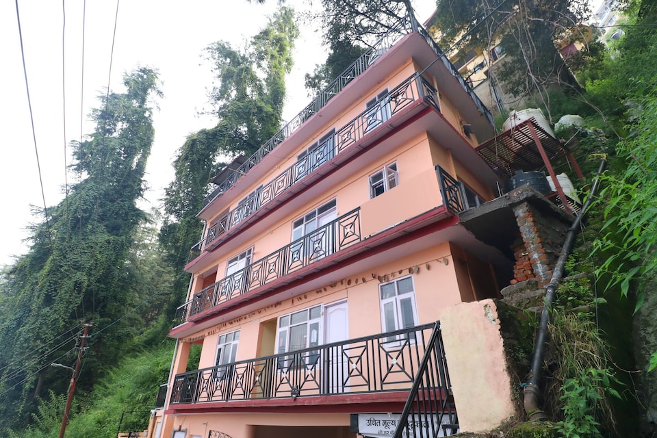 OYO होम 18703 कम्फर्टेबल स्टे, Bharari, शिमला