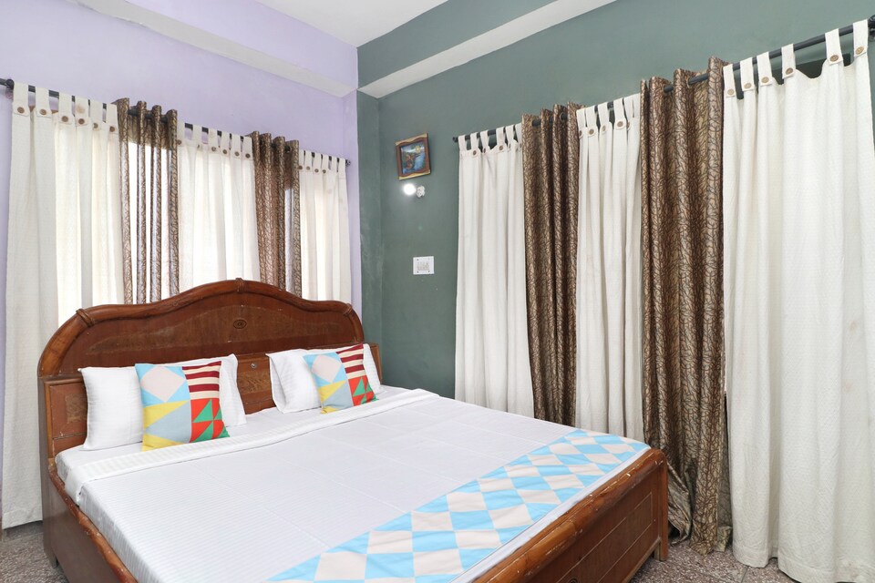 OYO Home 18704 Blissful 2BHK, Chotta Shimla, Shimla