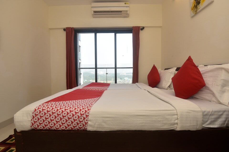 OYO Tranquil Homes - Hill Crest Near Chakala (j B Nagar) Metro Station, Mumbai International Airport, Mumbai
