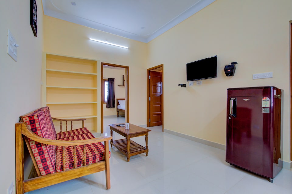 OYO Home 18715 Elegant 1BHK Near Airport, Aurovile, Pondicherry