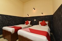 OYO Kapur Guest House Near Ansal Plaza