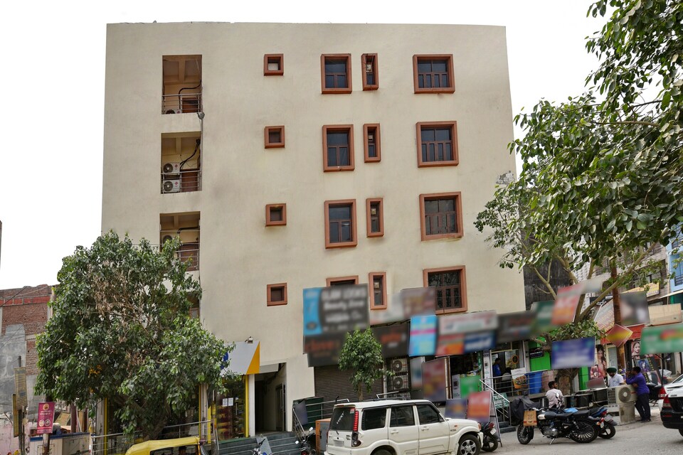 Capital O Tsl Stay Homes, Noida Industrial Area Mamura, Noida