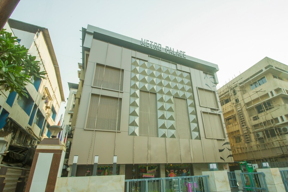 Capital O 18748 Hotel Metro Palace, Mumbai-Vashi-Turbhe-Sanpada, मुंबई