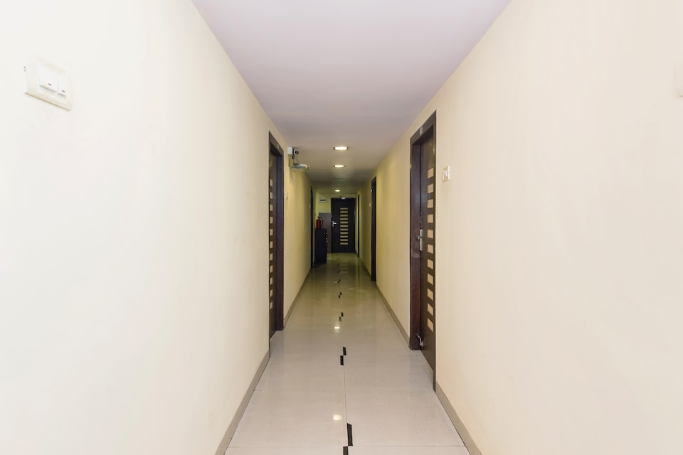 SPOT ON 18750 Hotel Panvel Palace, Mumbai Panvel-CBD-Taloja, Mumbai