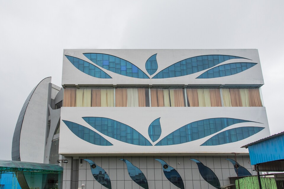 OYO 18757 Nakshatra Inn, Freeganj, Ujjain