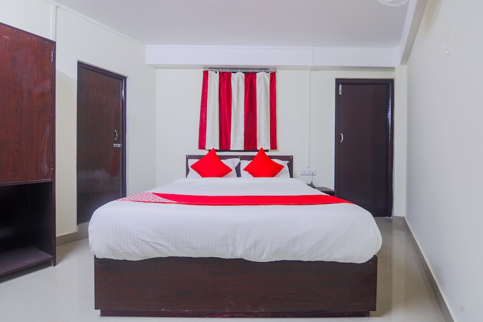 OYO 18759 Nirvana Guest House, Laitumkhrah, Shillong
