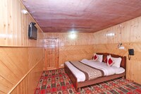OYO Hotel Indian Palace