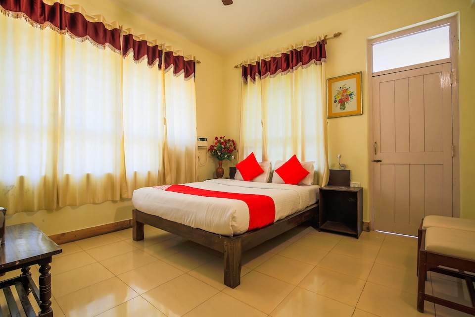 OYO 18772 Hotel Shraddha, Mapusa Goa, Goa