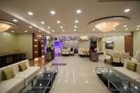 Capital O Chanson Hotels Near Pacific Mall Tagore Garden