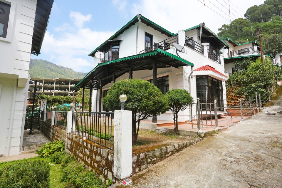 OYO Home 18780 Spacious 2BHK, Bhowali Nainital, Nainital