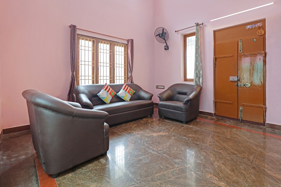 OYO 18791 Spacious 3BHK, Pondicherry City Centre, Pondicherry