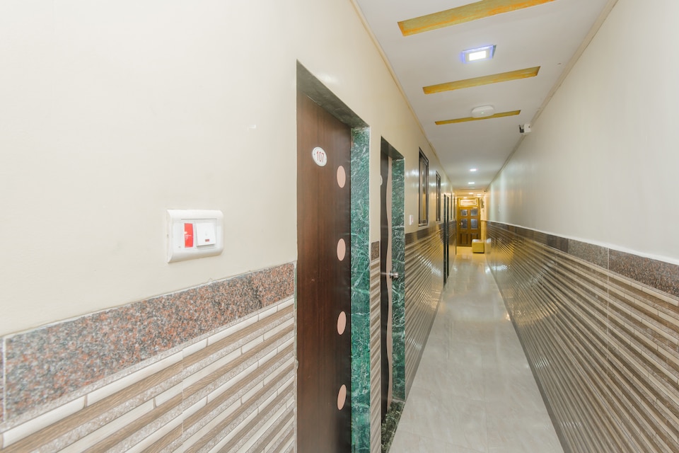 live on mum2340, Mumbai Sion-Kurla-Ghatkopar, Mumbai