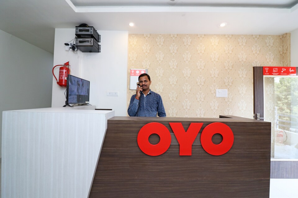 OYO Paradise Inn, Civil Lines - High Court, Prayagraj
