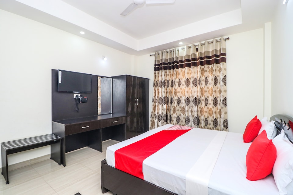 OYO 18857 Hotel Dev Bhoomi, Katra, Katra