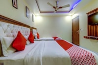 OYO Hotel Vision Palace Near Jama Masjid