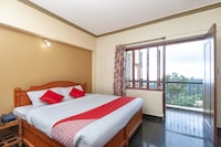 Collection O Ecc Road Naidupuram