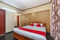 Collection O Ecc Road Naidupuram