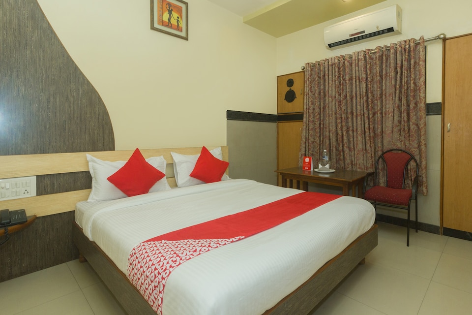OYO Flagship  18893 Hotel Shweta, Shirdi, Shirdi