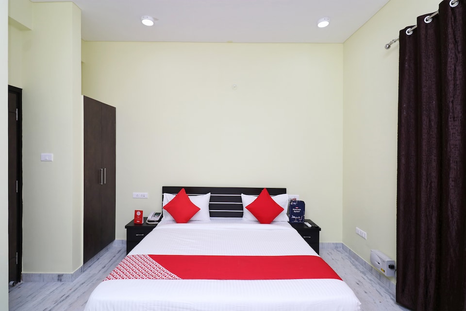OYO 18899 Delight Inn, Gomti Nagar Lucknow, Lucknow