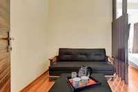 Super Townhouse Oak Sinhgad Road Crossway Formerly Popular Hotel