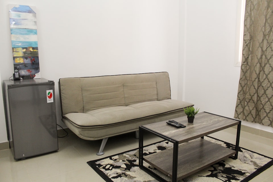 Oyo Home 121 1BHK Kriscon Tower, Al Quasis, Al Barsha Dubai, Dubai