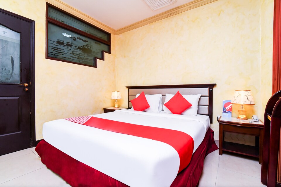 OYO 124 Oriental Palace Hotel Apartment, NAIF, Dubai