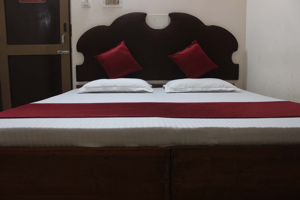 OYO 2922 Hotel Apsara, Bapuji Nagar, Bhubaneswar