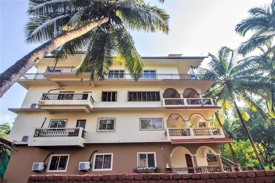 OYO Home 18947 Modern Stay, Morjim Goa, Goa